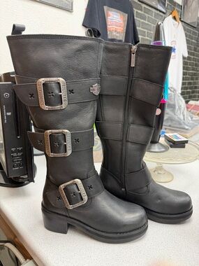 Harley-Davidson Black Leather Mid-Calf Buckle Boots